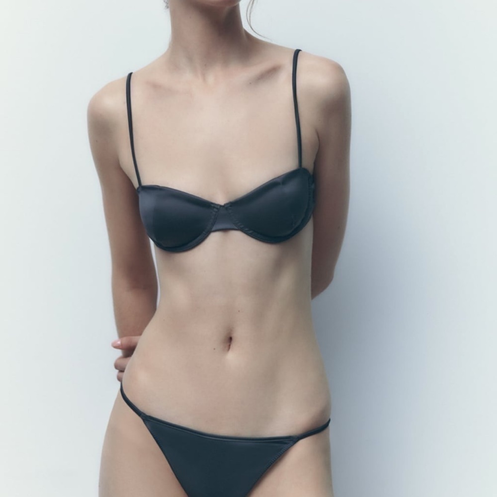 Zara Underwire Satin Effect Bra Blue✨